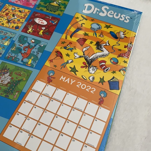 Dr. Seuss | 2022 16-Month Wall Calendar - Picture 11 of 12